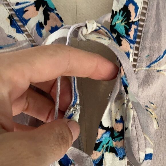 ASTR BOHO Floral Romper Long Sleeve - Picture 12 of 13